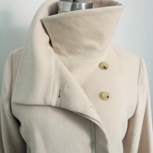 Cole Haan Short wool/ Cashmere blend Jacket - Picture 2 of 7